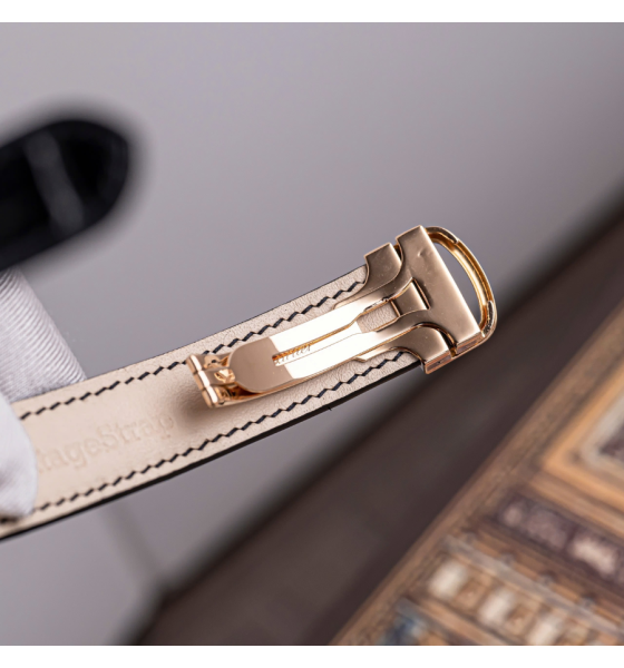 Cartier Tank W2609156 Americaine Large 18k Rose Gold