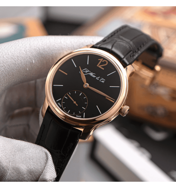  Moser & Cie Endeavour Small Second 321.503-015