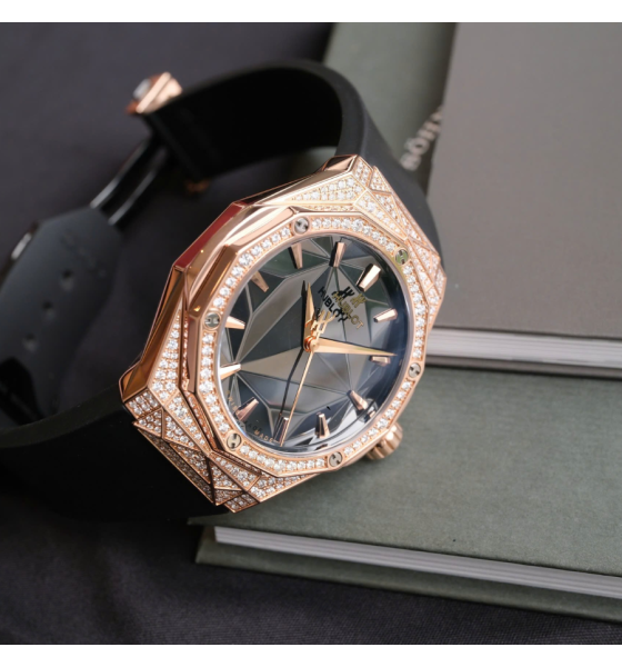 Hublot Classic Fusion Orlinski 40mm Rose Gold Pave Ref.550.OS.1800.RX.1604.ORL19