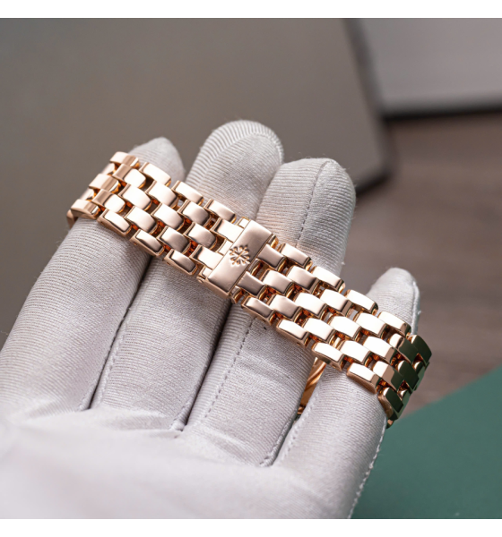Patek Philippe Complications 5146/1R-001