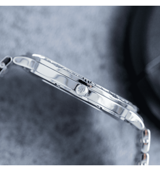  Piaget Dancer in WHite Gold with Diamond Bezel on White Gold Bracelet with Silver Diamond Dial GOA31046