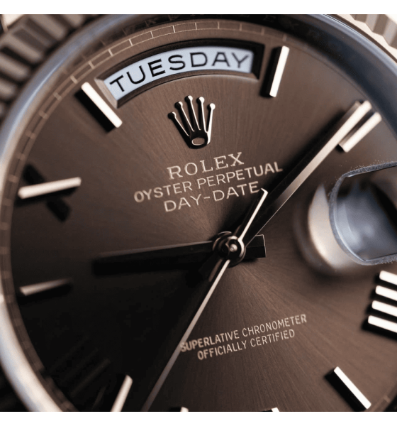 Rolex Day-Date 40 228235-0002 Mặt số nâu chocolate Cọc số La Mã