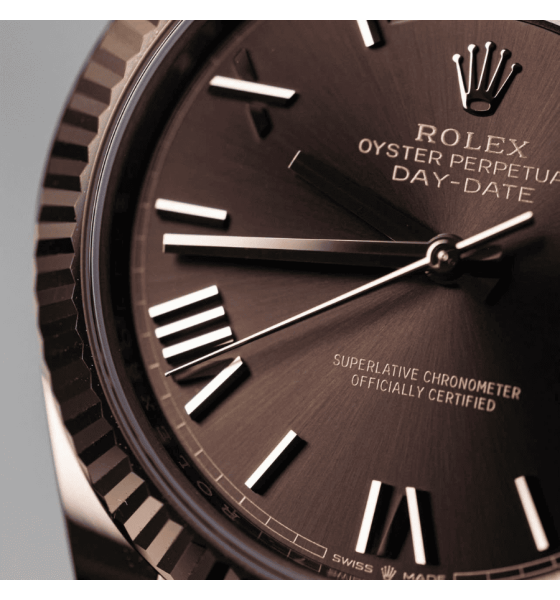 Rolex Day-Date 40 228235-0002 Mặt số nâu chocolate Cọc số La Mã