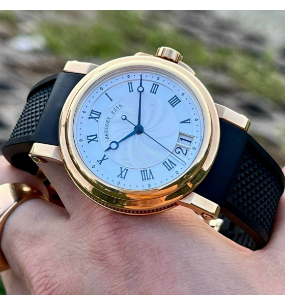ĐỒNG HỒ BREGUET MARINE BIG DATE 5817BA/12/9V8