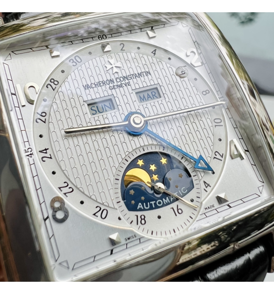 Đồng hồ Vacheron Constantin Toledo 1952 Triple Date Moonphase 47300/000g-9064 