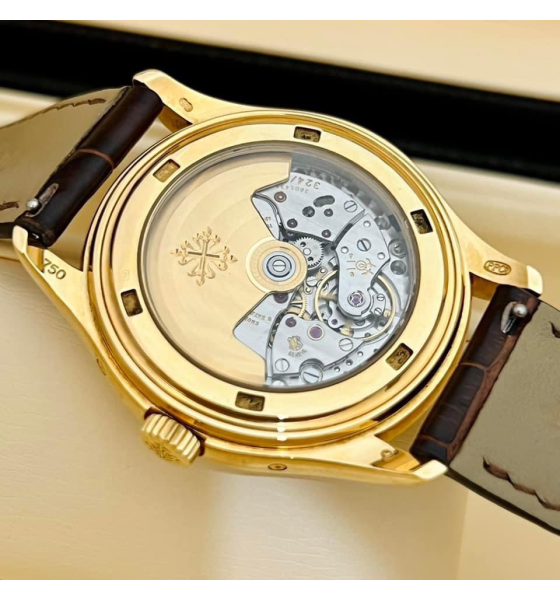 Đồng Hồ Patek Philippe Complicated 5146J-001 Calendar 39mm