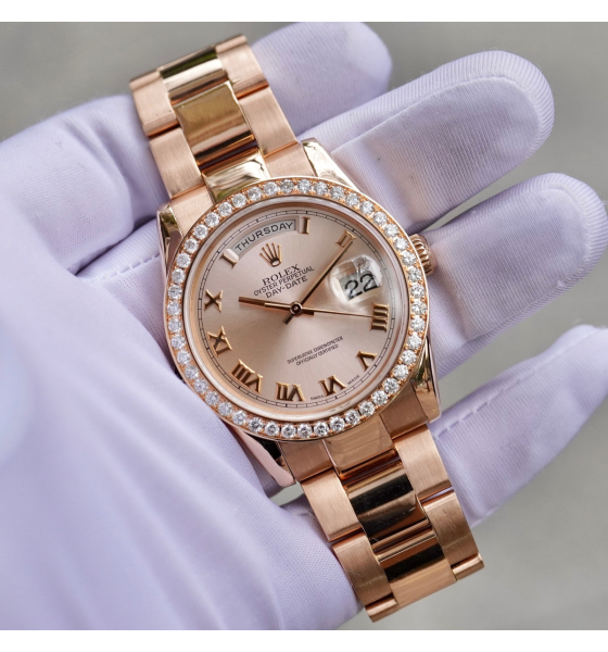 Đồng Hồ Rolex Day-Date 36mm Everose Gold 118205 Roman Oyster 