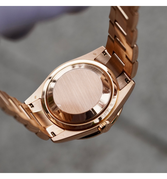 Đồng Hồ Rolex Day-Date 36mm Everose Gold 118205 Roman Oyster 