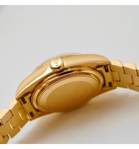 Đồng Hồ Rolex Day-Date 36mm 18238 Champagne Diamond Dial