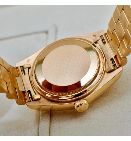 Đồng Hồ Rolex Day-Date 36mm 18238 Champagne Diamond Dial