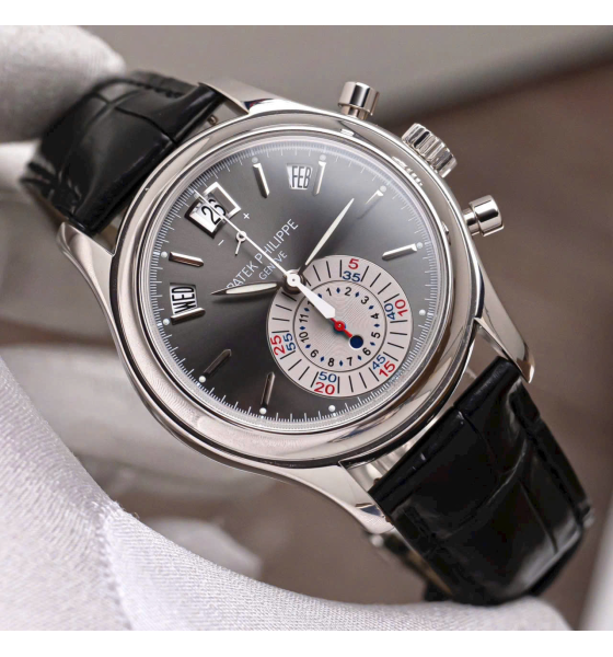 Patek Philippe Annual Chronograph 5960P-015 Platin PT950